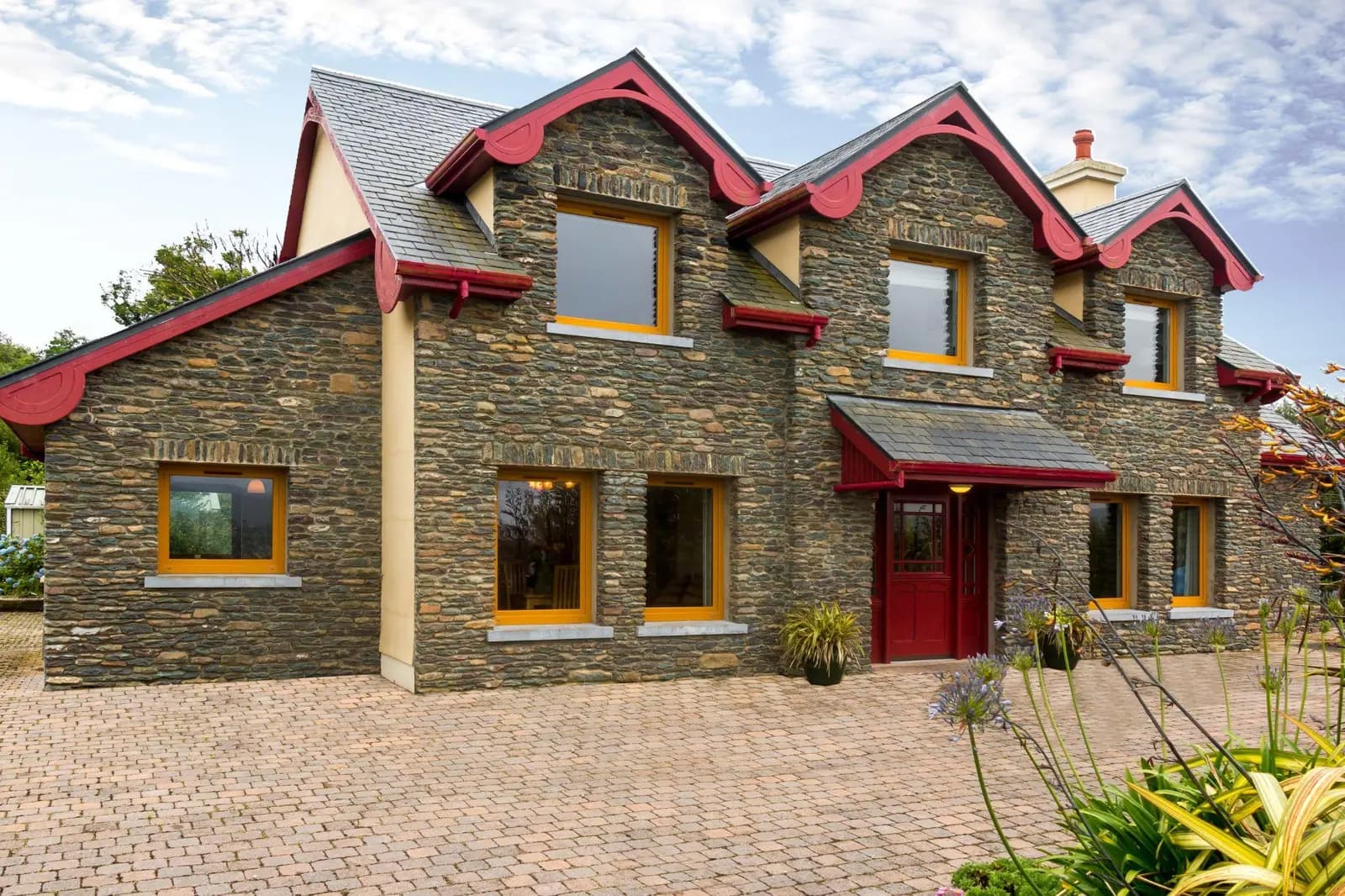 Front of the house, Project 7