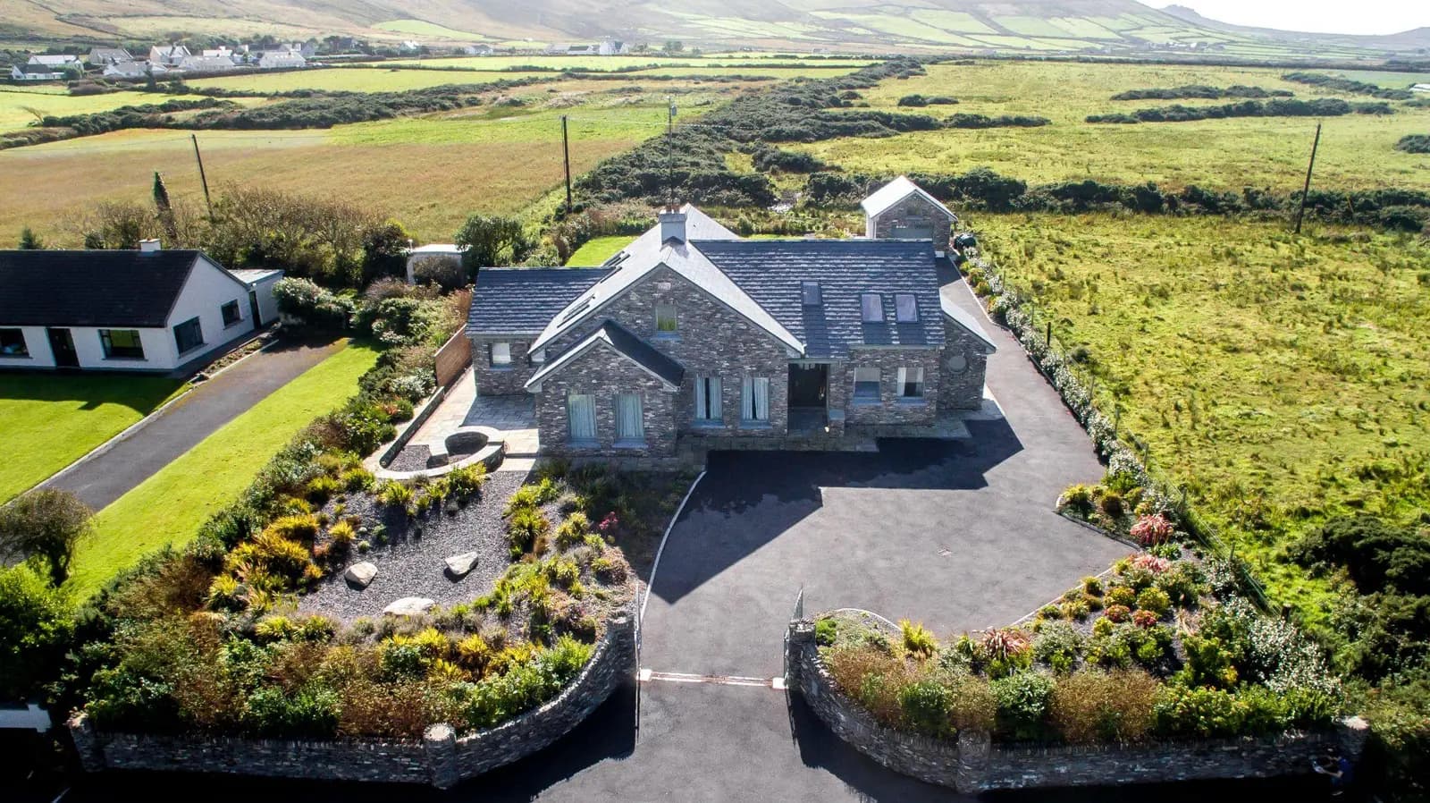 Front of the house, Project 14